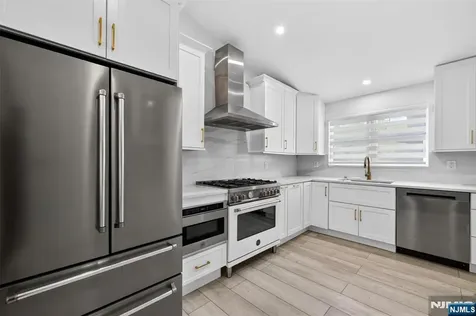 436 Ruckman Road Closter NJ 07624