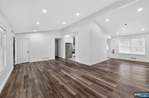 436 Ruckman Road Closter NJ 07624