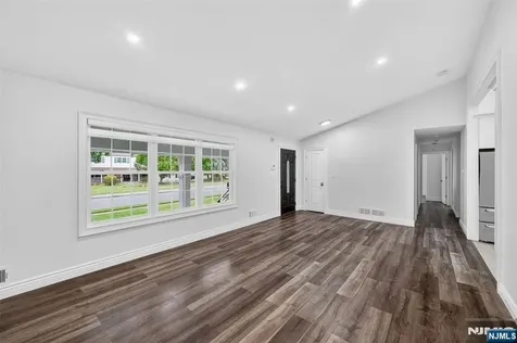 436 Ruckman Road Closter NJ 07624