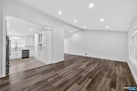 436 Ruckman Road Closter NJ 07624