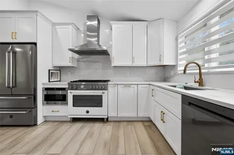 436 Ruckman Road Closter NJ 07624