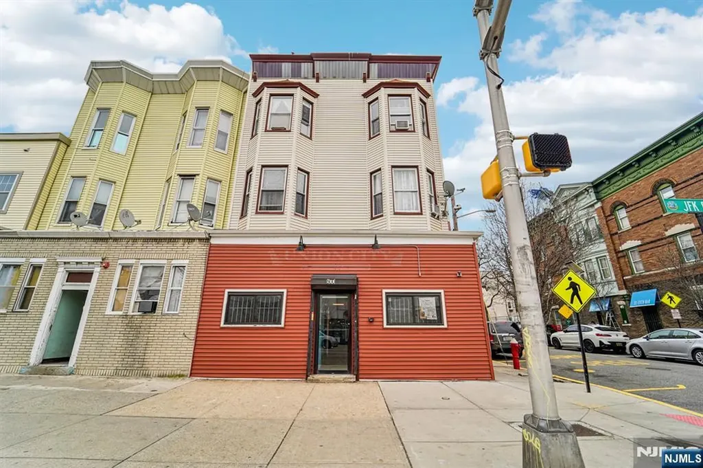 600 Kennedy Boulevard Union City NJ 07087