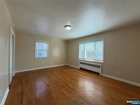 805 Harvard Place Fort Lee NJ 07024