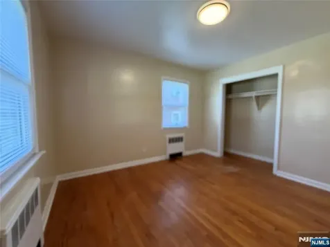 805 Harvard Place Fort Lee NJ 07024