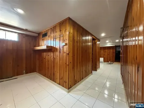 805 Harvard Place Fort Lee NJ 07024