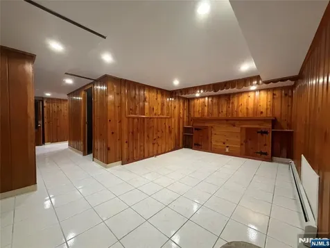 805 Harvard Place Fort Lee NJ 07024