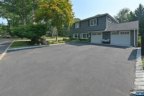 619 Montview Place River Vale NJ 07675
