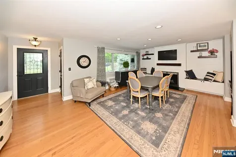 619 Montview Place River Vale NJ 07675