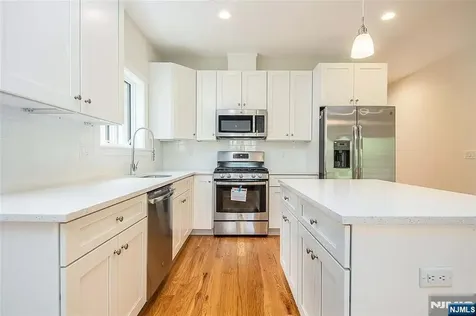 799 End Avenue Cliffside Park NJ 07010