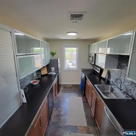 314 Palisade Avenue Cliffside Park NJ 07010