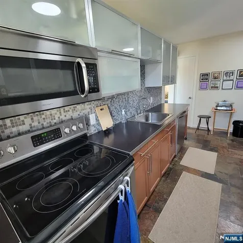 314 Palisade Avenue Cliffside Park NJ 07010