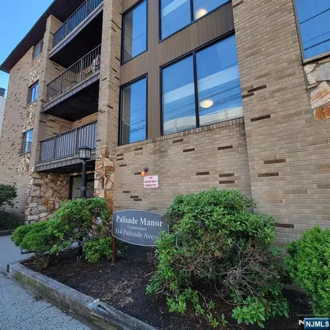 314 Palisade Avenue Cliffside Park NJ 07010