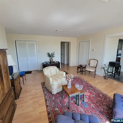 314 Palisade Avenue Cliffside Park NJ 07010