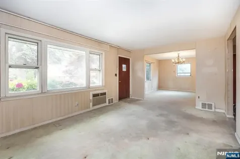 66 Coeyman Avenue Bloomfield NJ 07003