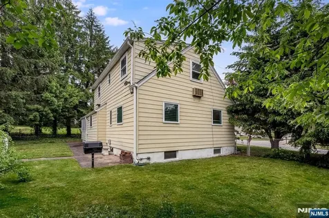 66 Coeyman Avenue Bloomfield NJ 07003