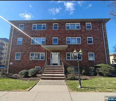 2430 8th Street Fort Lee NJ 07024