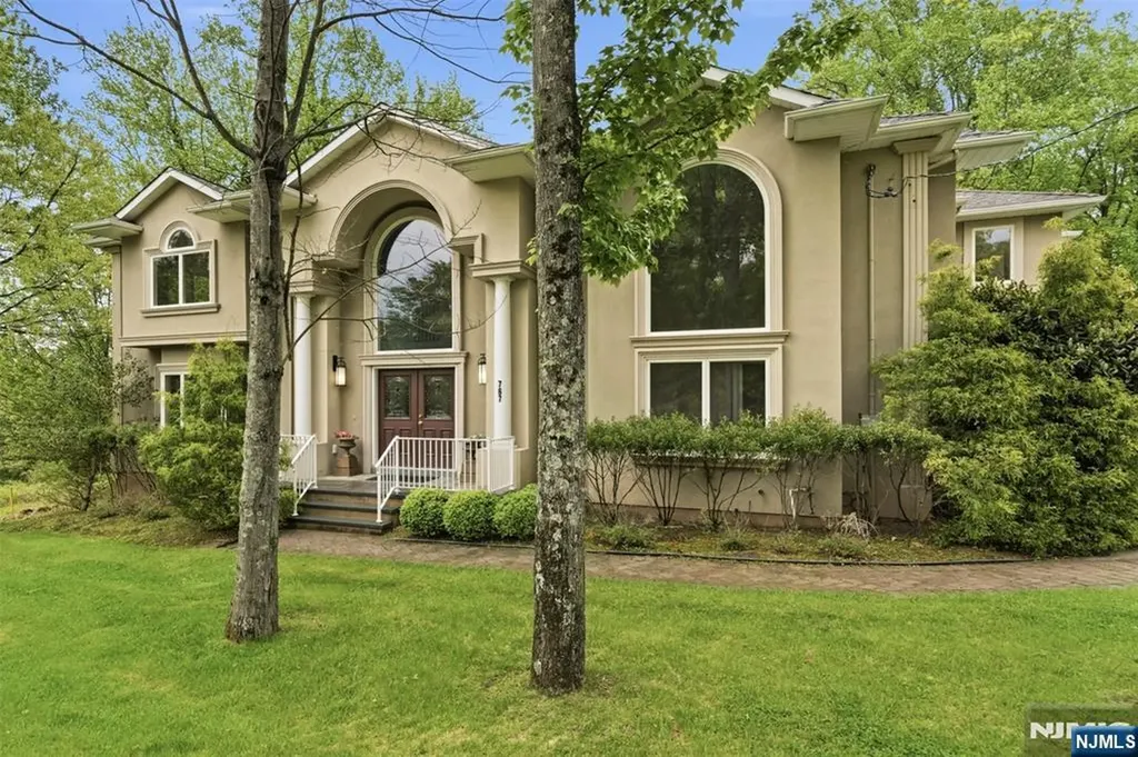 767 Orangeburgh Road River Vale NJ 07675