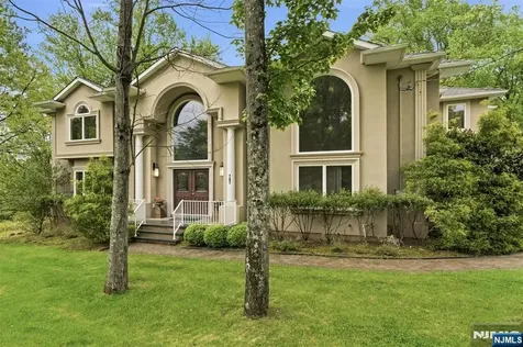 767 Orangeburgh Road River Vale NJ 07675