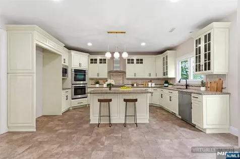 767 Orangeburgh Road River Vale NJ 07675