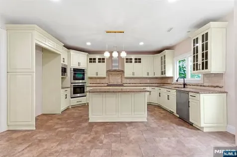 767 Orangeburgh Road River Vale NJ 07675
