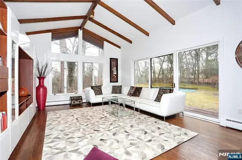 5 Carnot Avenue Woodcliff Lake NJ 07677