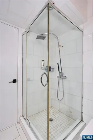 5 Carnot Avenue Woodcliff Lake NJ 07677