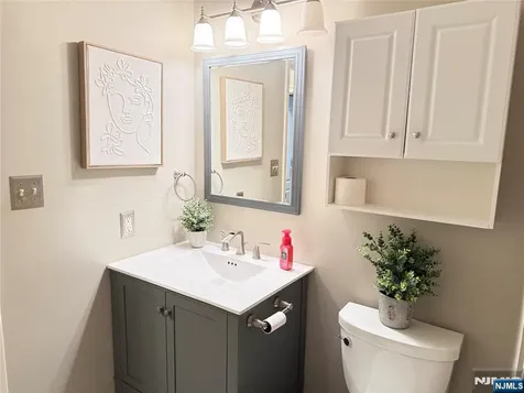 608 Brittany Drive Wayne NJ 07470