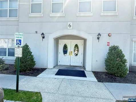 608 Brittany Drive Wayne NJ 07470