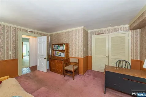 174 Pines Lake Drive Wayne NJ 07470
