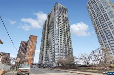 200 Old Palisade Road Fort Lee NJ 07024