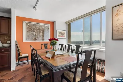 200 Old Palisade Road Fort Lee NJ 07024