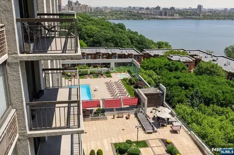 200 Old Palisade Road Fort Lee NJ 07024