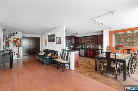 200 Old Palisade Road Fort Lee NJ 07024