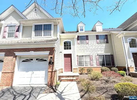 5 Magnolia Lane Cedar Grove NJ 07009