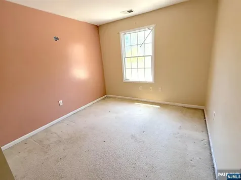 5 Magnolia Lane Cedar Grove NJ 07009