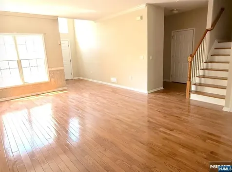 5 Magnolia Lane Cedar Grove NJ 07009