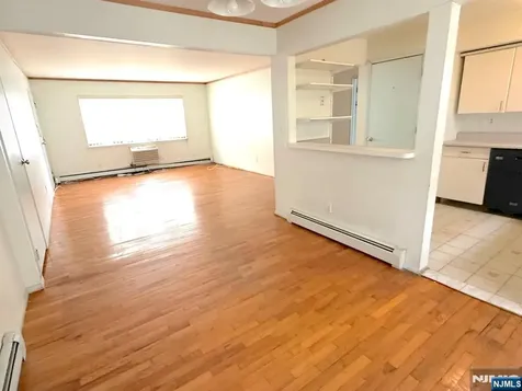 4 Lakeview Leonia NJ 07605