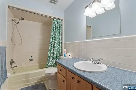 12 Dogwood Drive Chester Township NJ 07930