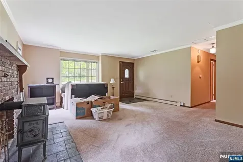 12 Dogwood Drive Chester Township NJ 07930