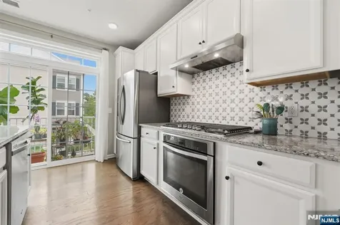 130 Wesmont Drive Wood Ridge NJ 07075