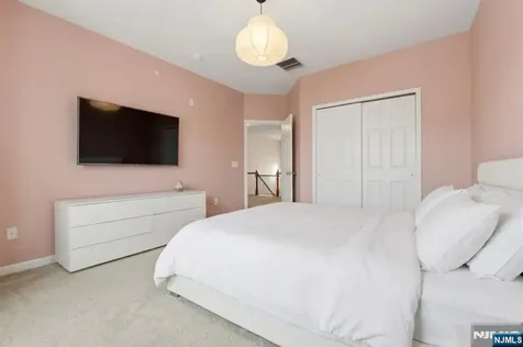 130 Wesmont Drive Wood Ridge NJ 07075