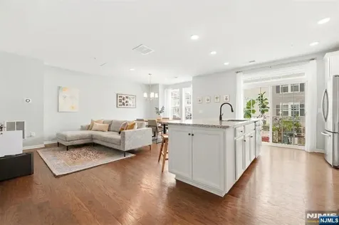 130 Wesmont Drive Wood Ridge NJ 07075