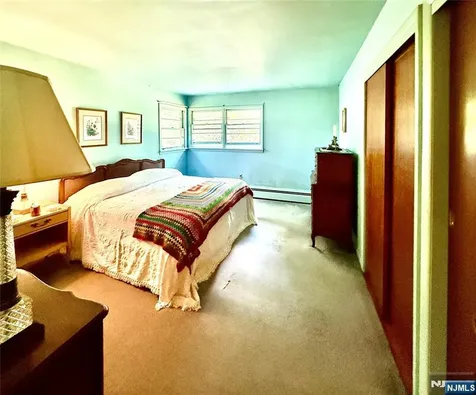 1 Winada Place River Vale NJ 07675