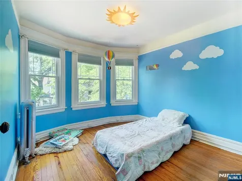 521 Belleville Avenue Glen Ridge NJ 07028