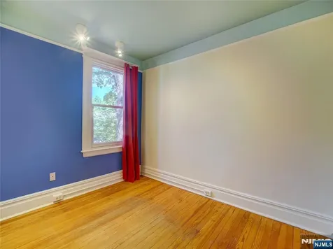 521 Belleville Avenue Glen Ridge NJ 07028