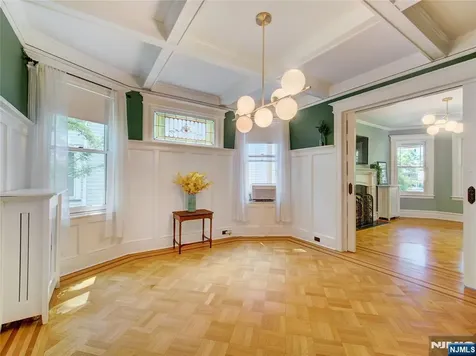 521 Belleville Avenue Glen Ridge NJ 07028