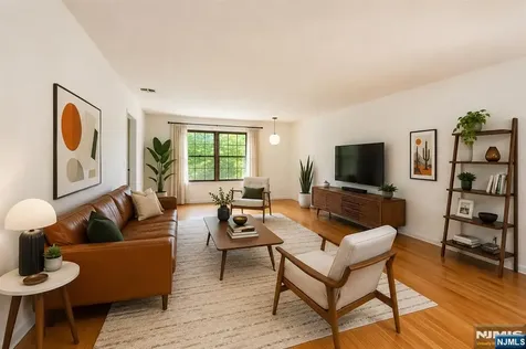 203 Mountain Avenue Hawthorne NJ 07506