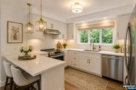 203 Mountain Avenue Hawthorne NJ 07506