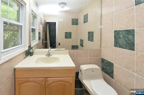 203 Mountain Avenue Hawthorne NJ 07506