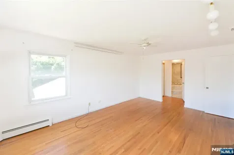203 Mountain Avenue Hawthorne NJ 07506